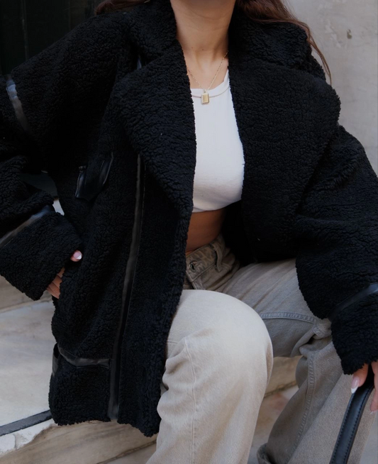 ASSEMA Kadın Cıt Cıt Detaylı Peluş Şık Mont Ceket - Siyah