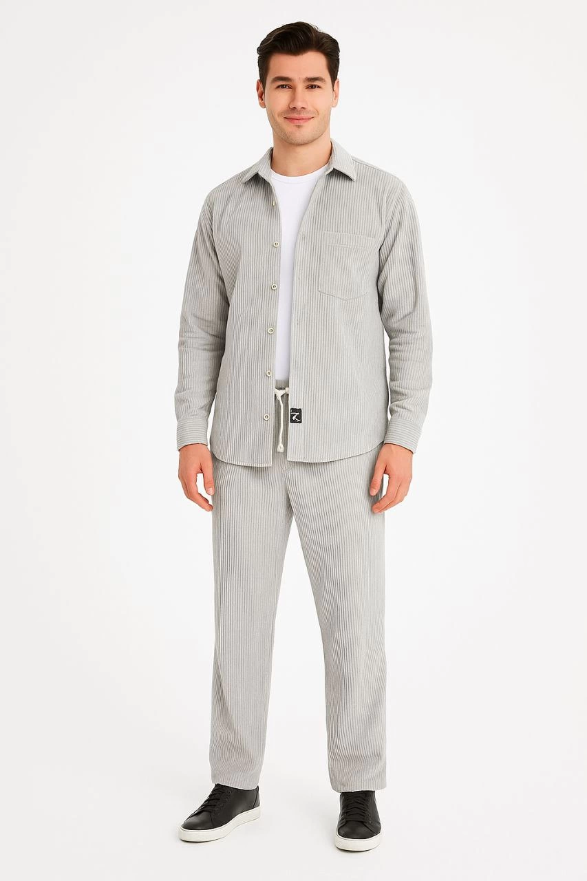 ASSEMA Erkek Kadife Oversize Takım - Gömlek ve Pantolon İkili Set Füme Corduroy Şıklığı, Rahat ve Zarif Duruş Yumuşak Dokulu Kadife Kumaş, Düğmeli Gömlek Üst ve Lastikli Pantolon Alt Parça ile Gün Boyu Konfor- Gri