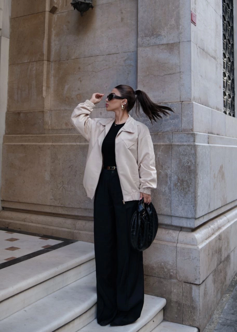 ASSEMA Kadın Fermuarlı Gömlek Yaka Bomber Ceket - Beyaz