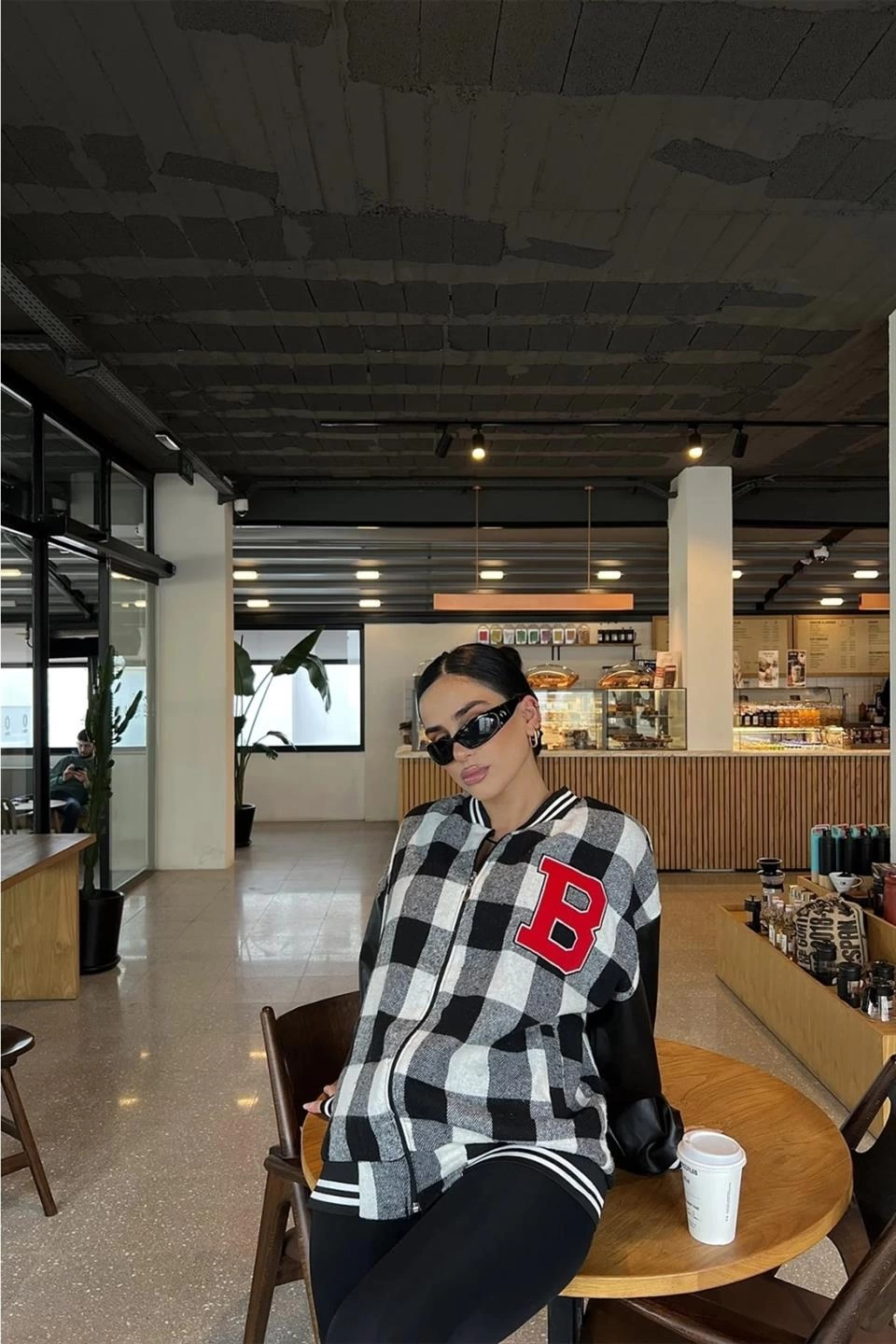 ASSEMA Kadın Pötikare Desen Harf Nakışlı Kolej Ceket - Siyah